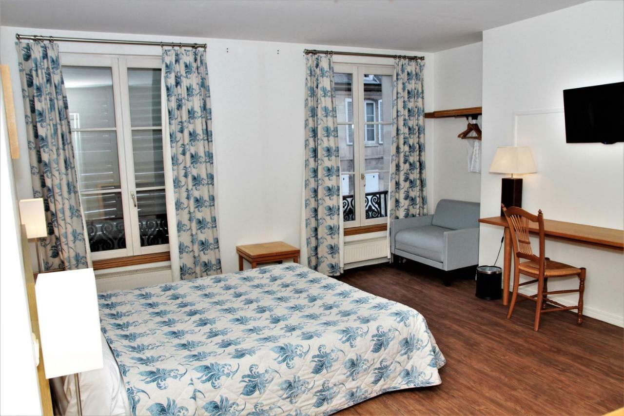 Hotel Le Regent Villers-Cotterêts Екстериор снимка
