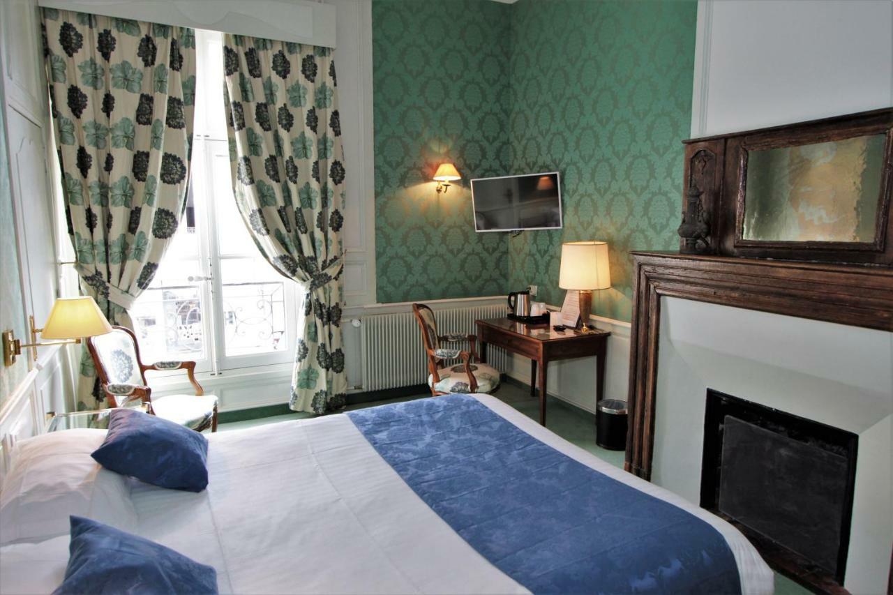 Hotel Le Regent Villers-Cotterêts Екстериор снимка