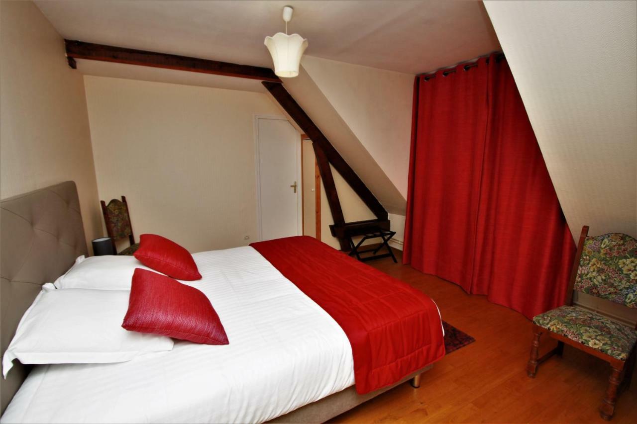 Hotel Le Regent Villers-Cotterêts Екстериор снимка