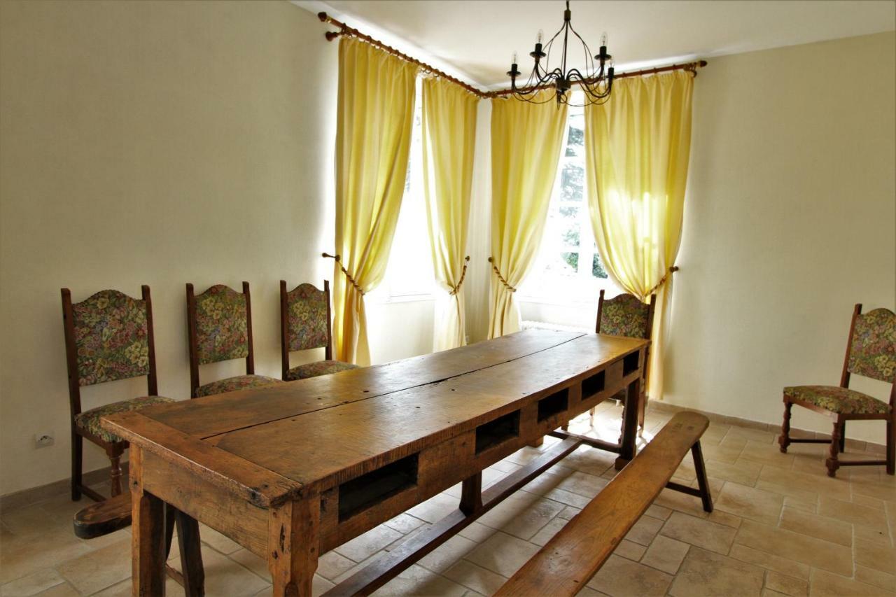 Hotel Le Regent Villers-Cotterêts Екстериор снимка