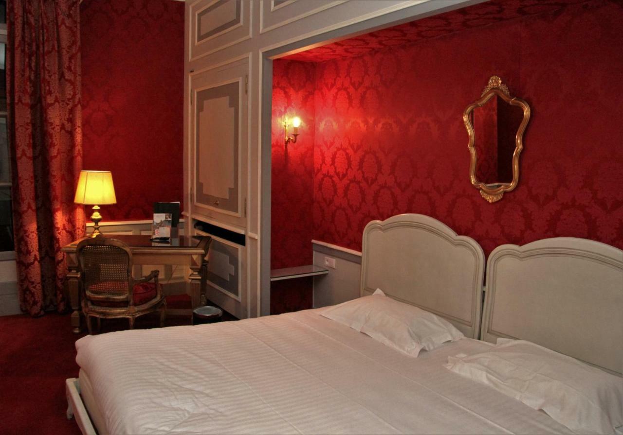 Hotel Le Regent Villers-Cotterêts Екстериор снимка